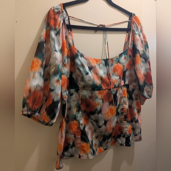 *Flaw-Rip* J Crew Squareneck top Liberty® Hazy Days Floral Short Puff Sleeve- 14 - Picture 7 of 12